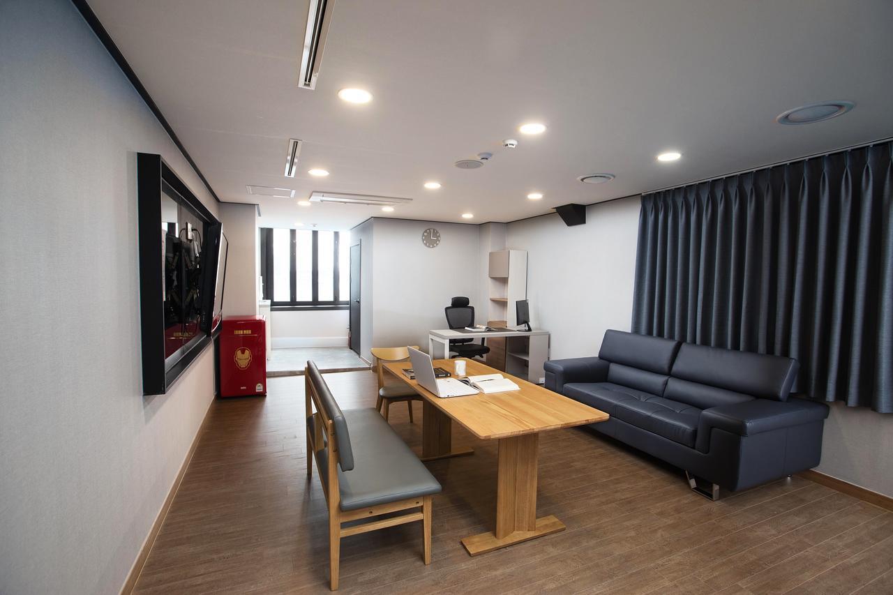 Cinema House Hotel In Busan Dış mekan fotoğraf